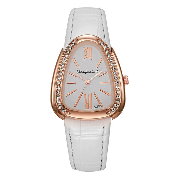 Women's Leisure Pu Strap Snakeshaped Quartz Watch With Diamond