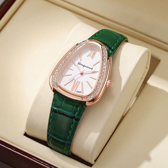 Women's Leisure Pu Strap Snakeshaped Quartz Watch With Diamond