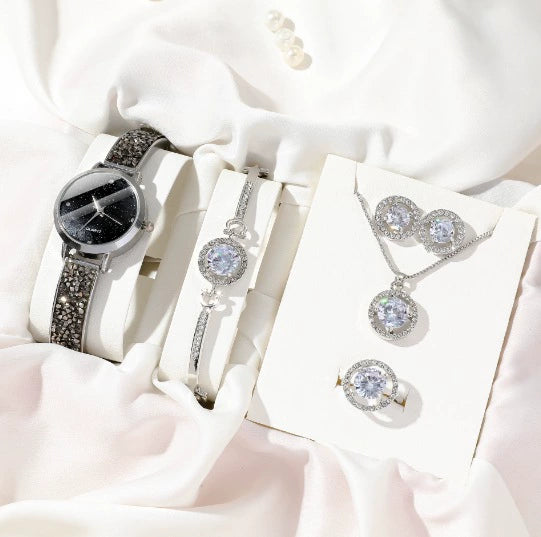 Women's Leisure Quartz Watch Stainless Steel Case And Strap Round Dial