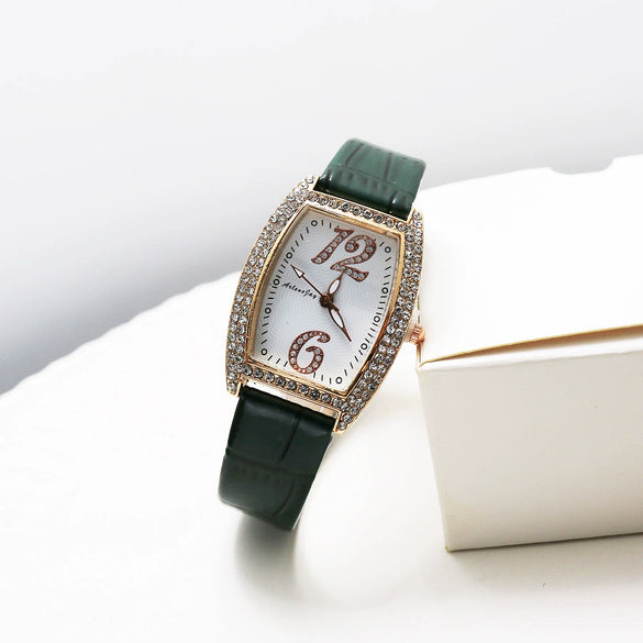 Women's Leisure Quartz Watch With Alloy Case Stainless Steel Strap And Wine Barrel Shape Dial