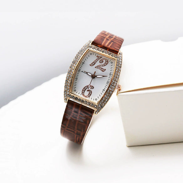 Women's Leisure Quartz Watch With Alloy Case Stainless Steel Strap And Wine Barrel Shape Dial