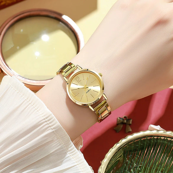 Women's Leisure Quartz Watch With Alloy Strap And Rose Gold Buckle