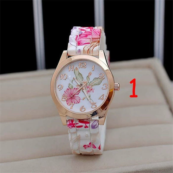 Women's Leisure Quartz Watch With Color Flowered Silicone Band Zinc Alloy Case Stainless Steel Horseshoe Buckle And Round Dial