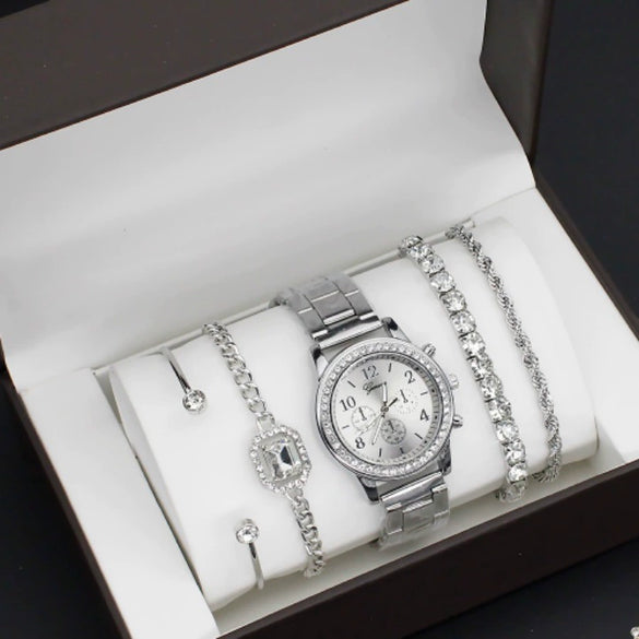 Women's Leisure Quartz Watch With Zinc Alloy Band And Round Dial
