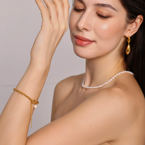 Women's Light Luxury Baroque Geometric Freshwater Pearl 316L Stainless Steel 18K Gold Plated Bracelet Jewelry