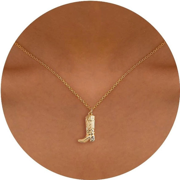 Women's Light Luxury Copper Choker Necklace With Heart Shape Pendant Electroplated Minimalist Jewelry