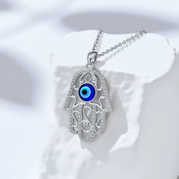 Women's Light Luxury Copper Devil Eye Palm Pendant Necklace Geometric Electroplated Simple Fashion Jewelry