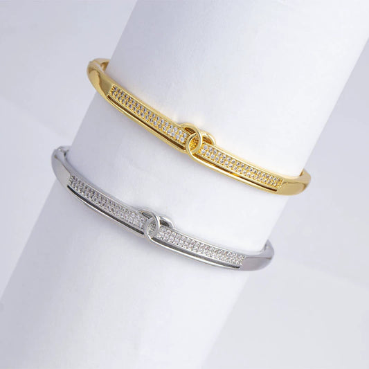 Women's Light Luxury Copper Electroplated Bracelet With Letters Numbers Text And Diamonds