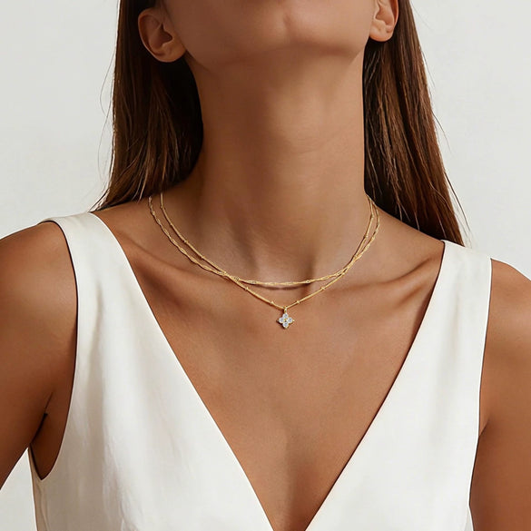 Women's Light Luxury Copper Four Leaf Clover Birthstone Necklace Geometric Leaf Pendant Clavicle Chain With Electroplated Finish