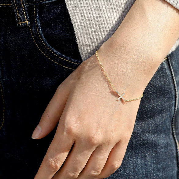 Women's Light Luxury Copper Geometric Cross Bracelet With Electroplated Simple Versatile Fine Jewelry Design