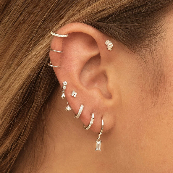 Women's Light Luxury Drop Shape Geometric Zircon Inlaid Earrings With Silver Needle And Copper Electroplated Finish