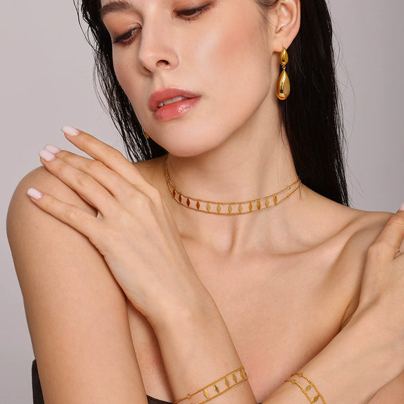 Women's Light Luxury Elegant 316L Stainless Steel Doublelayer Necklace Bracelet With Shattered Sequin And Electroplating