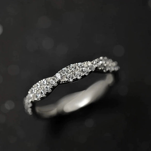 Women's Light Luxury Geometric Copper Ring With Zircon Design