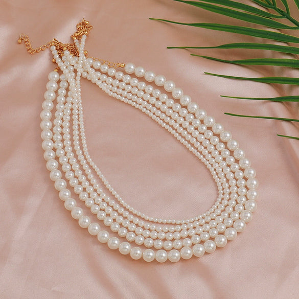 Women's Light Luxury Geometric Handmade Imitation Pearl Clavicle Chain Necklace