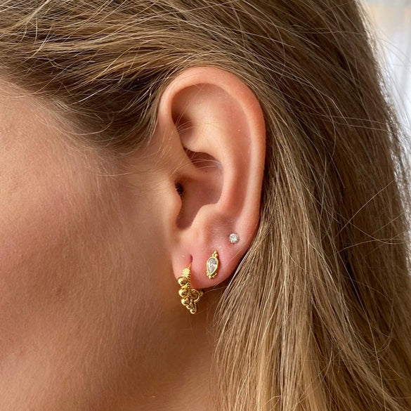 Women's Light Luxury Geometric Hoop Earrings With Silver Needle And Copper Gold Tone Round Bead Design Electroplated Ear Accessories