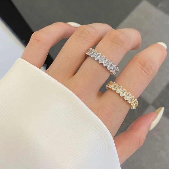 Women's Light Luxury Geometric Oval Zircon S925 Sterling Silver Ring With Electroplating