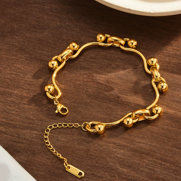 Women's Light Luxury Geometric Stainless Steel Bracelet With 18K Vacuum Plating And Elegant Thick Chain Design