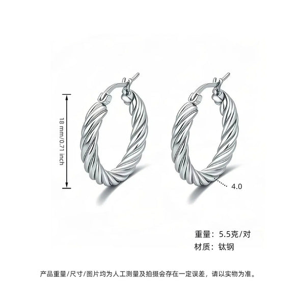 Women's Light Luxury Geometric Titanium Steel Electroplated Circle Earrings