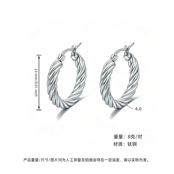 Women's Light Luxury Geometric Titanium Steel Electroplated Circle Earrings