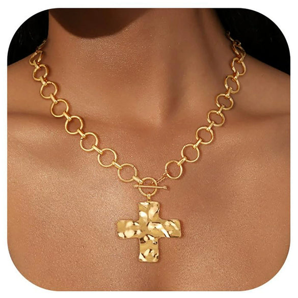 Women's Light Luxury Heart Shape Copper Pendant Necklace With Electroplated Metal Regular Chain Sweet Fashion Clavicle Chain