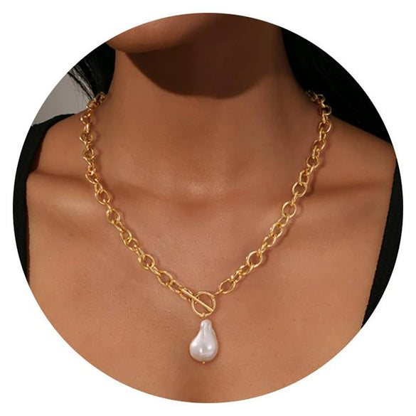 Women's Light Luxury Heart Shape Copper Pendant Necklace With Electroplated Metal Regular Chain Sweet Fashion Clavicle Chain