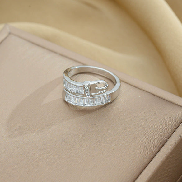 Women's Light Luxury High Grade Zircon Ring With Geometric Design Copper Vacuum Electroplating Of Titanium Steel In Furnace