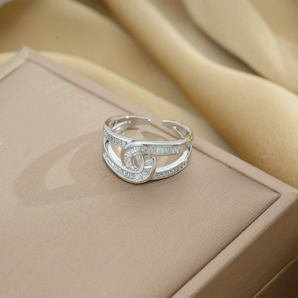 Women's Light Luxury High Grade Zircon Ring With Geometric Design Copper Vacuum Electroplating Of Titanium Steel In Furnace