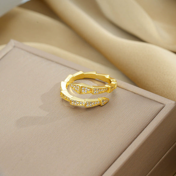 Women's Light Luxury High Grade Zircon Ring With Geometric Design Copper Vacuum Electroplating Of Titanium Steel In Furnace