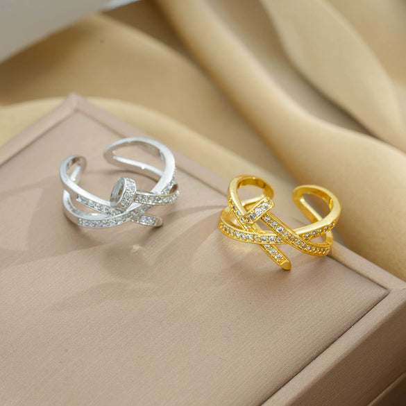 Women's Light Luxury High Grade Zircon Ring With Geometric Design Copper Vacuum Electroplating Of Titanium Steel In Furnace