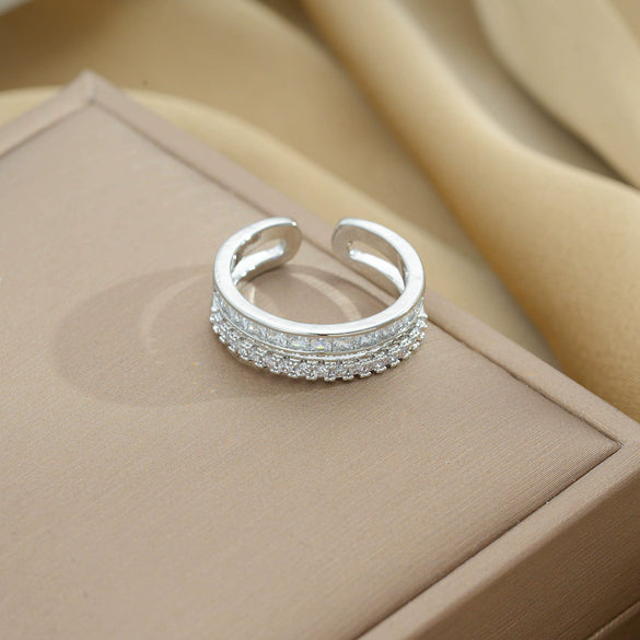 Women's Light Luxury High Grade Zircon Ring With Geometric Design Copper Vacuum Electroplating Of Titanium Steel In Furnace