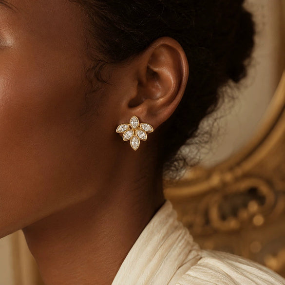 Women's Light Luxury Leaf Shaped Stainless Steel Drop Earrings With Rhinestone Inlay And C Shaped Diamond Set Design