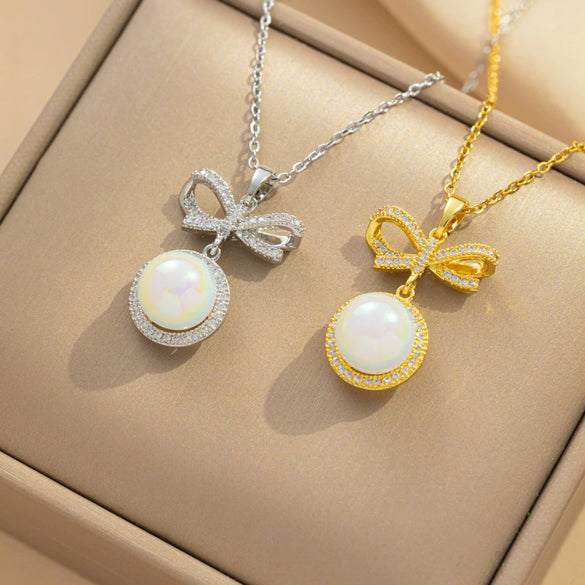 Women's Light Luxury Microinlaid Bow Pearl Pendant Titanium Steel Necklace With Electroplating