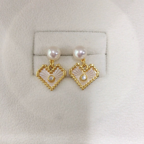 Women's Light Luxury Natural Freshwater Pearl And Sea Shell Heart Earrings In S925 Sterling Silver And 18K Goldfilled