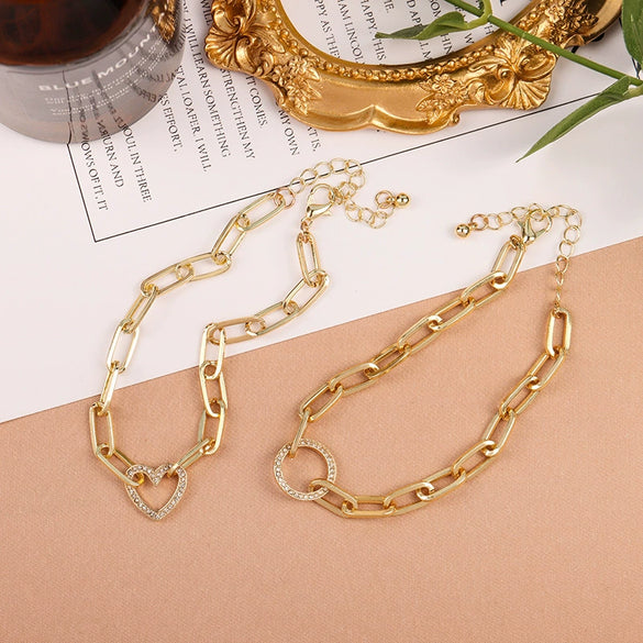 Women's Light Luxury Niche Design Sense All Match Bracelet In Alloy With Star Pattern And Electroplating Treatment