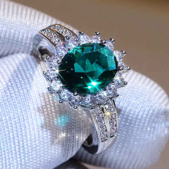 Women's Light Luxury Oval Copper Ring With Geometric Style And Zircon Design