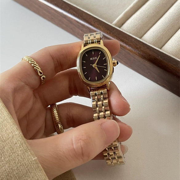 Women's Light Luxury Quartz Wristwatch Zinc Alloy Case Oval Dial Medieval Style