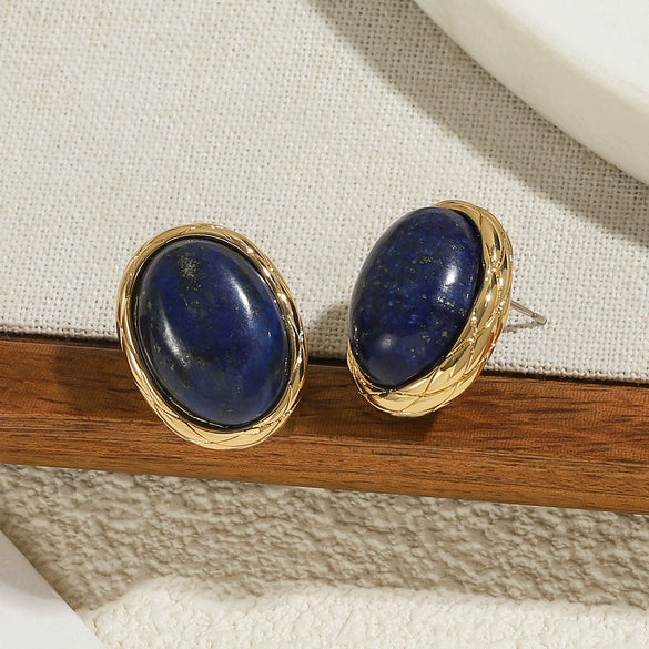 Women's Light Luxury Retro Metal Onyx Oval Geometric Electroplated Stud Earrings