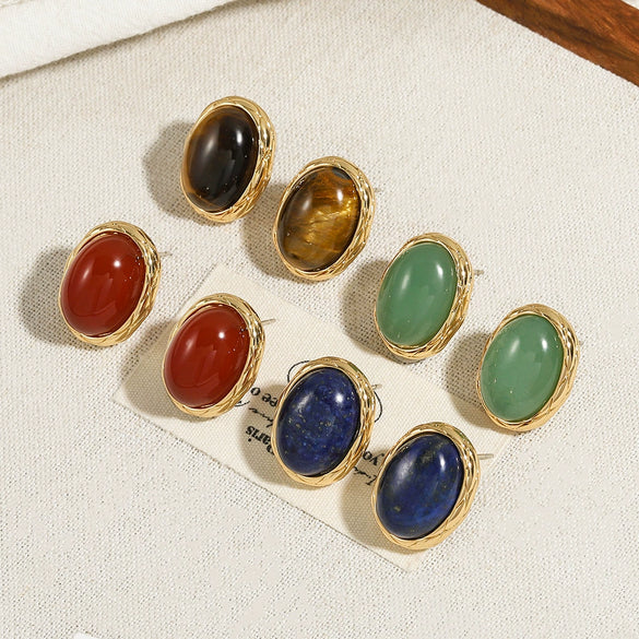 Women's Light Luxury Retro Metal Onyx Oval Geometric Electroplated Stud Earrings