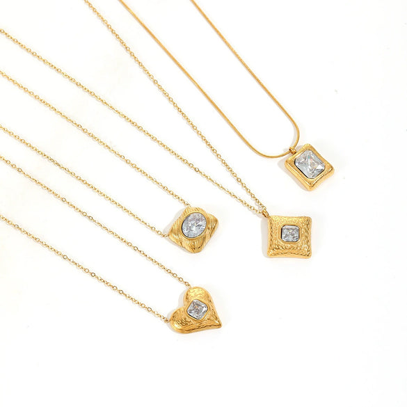 Women's Light Luxury Stainless Steel Pendant Necklace With Heartshaped And Geometric Pattern And Snake Bone Chain Diamond Design