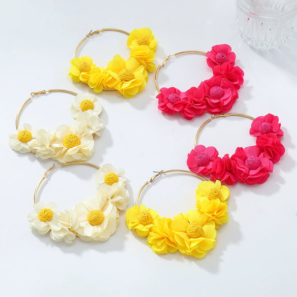 Women's Light Luxury Style Handmade Knitting Flower Pattern Alloy And Stainless Steel Earrings