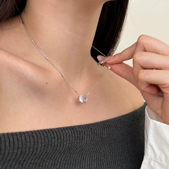 Women's Light Luxury Style S925 Sterling Silver Clavicle Chain With Sugar Shape And Geometric Pattern Inlaid With Pink Yellow Zircon And Electroplated