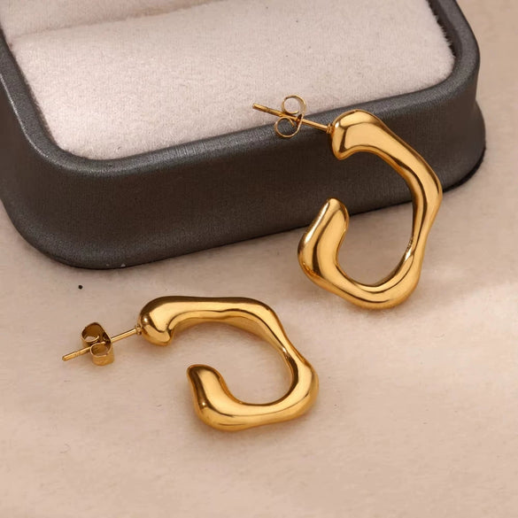 Women's Light Luxury Style Stainless Steel Geometric Drop Shape Electroplated Earrings