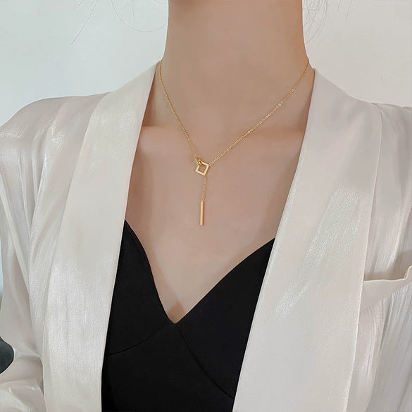 Women's Light Luxury Stainless Steel Geometric Tassel Clavicle Necklace With Box Chain Electroplated Fashion Jewelry