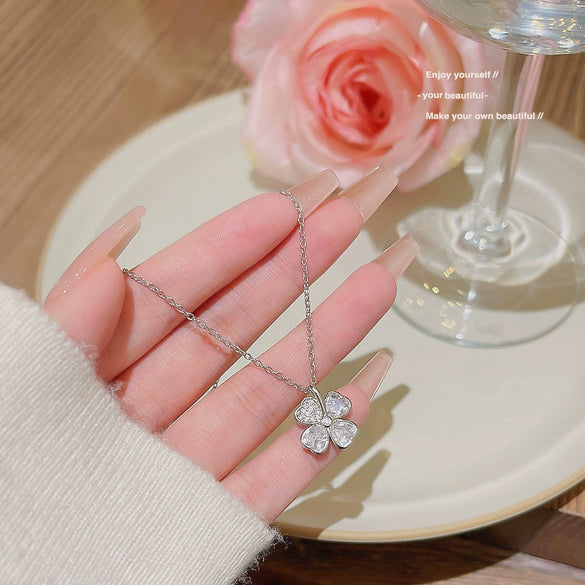 Women's Light Luxury Titanium Steel Necklace With Geometric Pattern And Inlaid Zircon Pendant On Cross Chain
