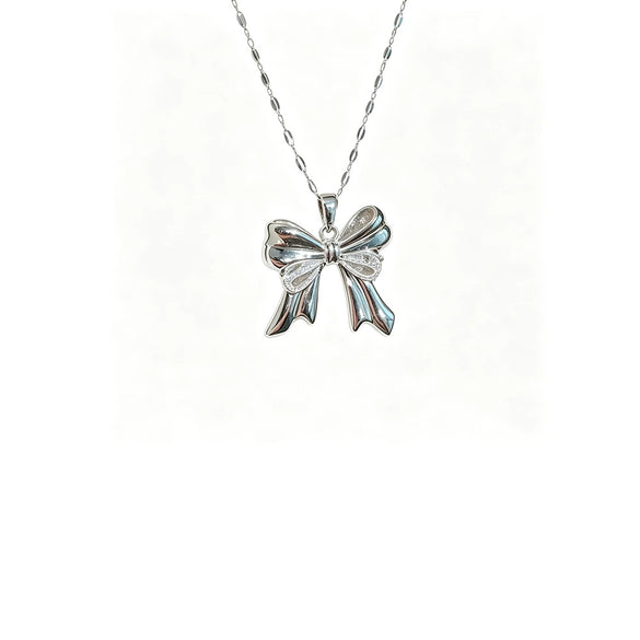 Women's Light Luxury Titanium Steel Water Wave Chain Necklace With Copper Inlaid Zircon Pendant
