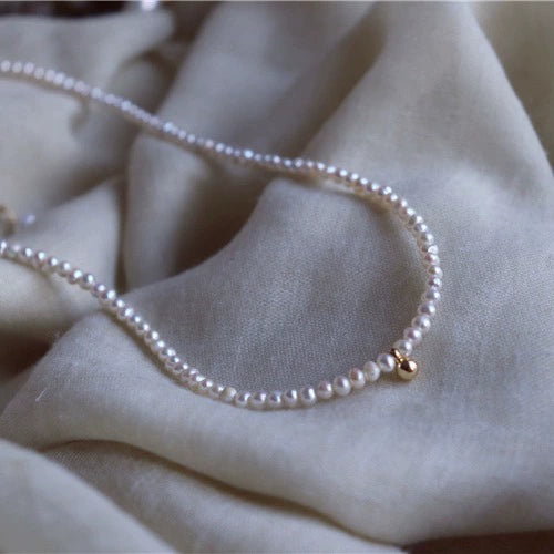 Women's Literary Retro Natural Freshwater Pearl Necklace With Alloy Pendant And Ball Chain In Drop Shape