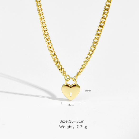Women's Love Heartshaped Pendant Clavicle Chain With Coarse Regular Chain Copper Material Electroplated Platinum 18K Gold Geometry Styling