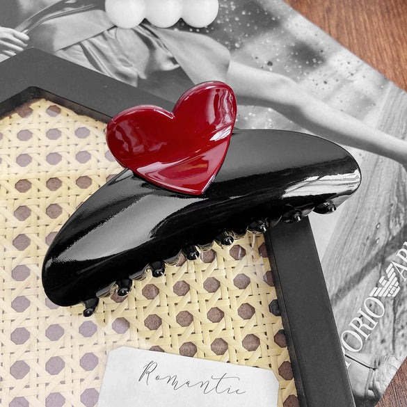 Women's Love Style Plastic And Resin Handmade Hair Shark Clip Hair Accessories