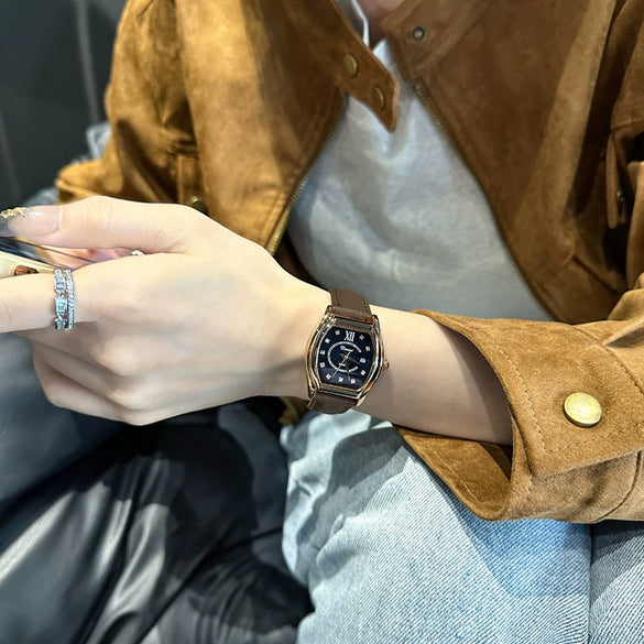 Women's Luxury Barrelshaped Quartz Watch Alloy Case Genuine Leather Strap Stainless Steel Buckle Mineral Reinforced Glass Mirror