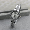 Women's Luxury Leisure Metal Quartz Watch With Round Dial And Stainless Steel Strap